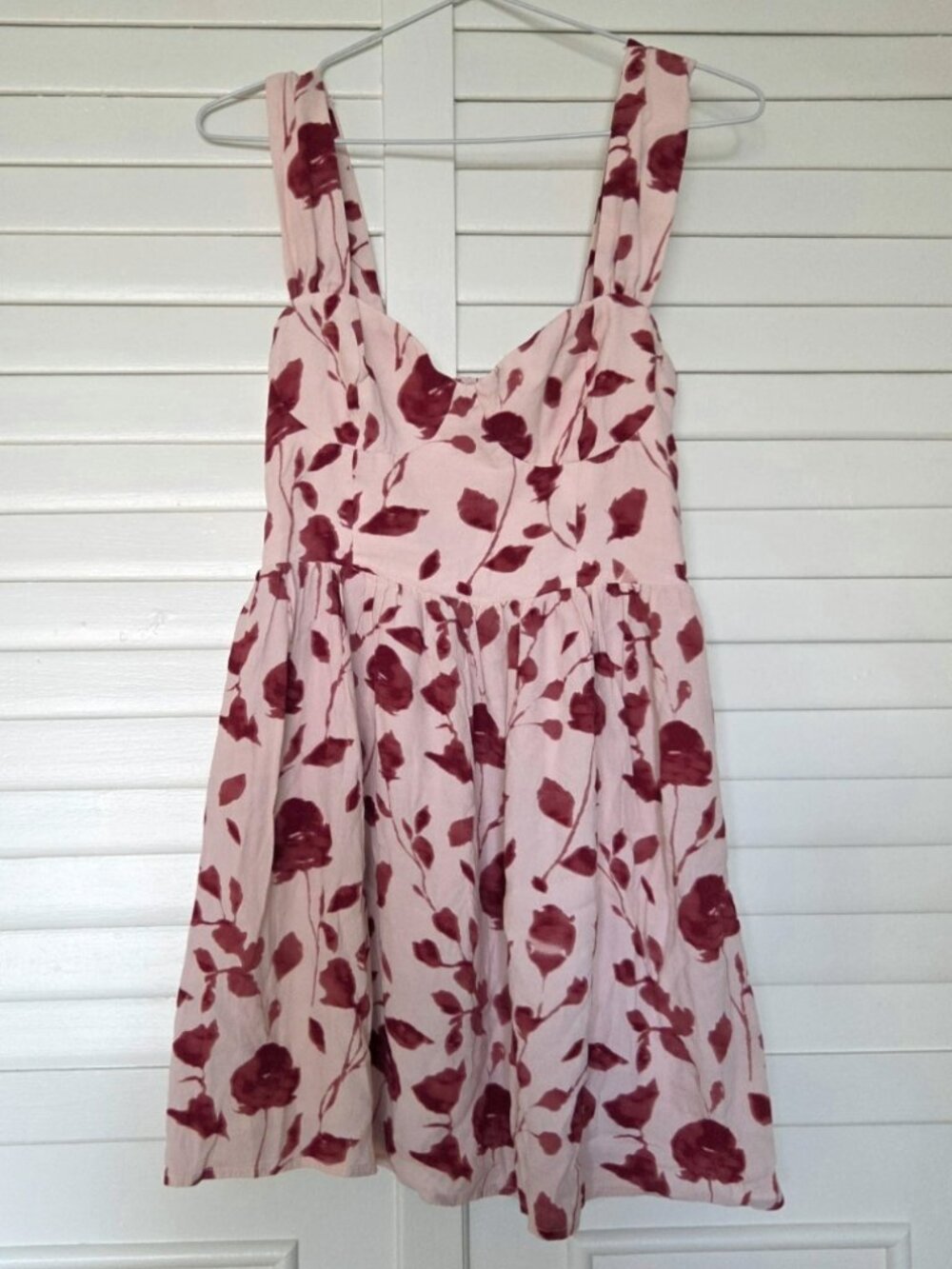 Dynamite - Blush floral midi dress